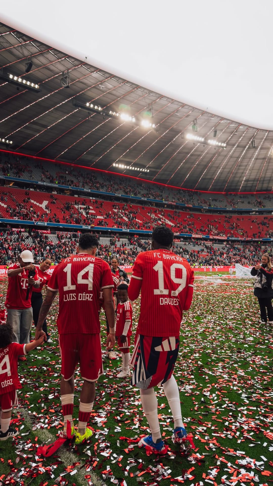 Post 2 by Felipe Galvez on Instagram (video)