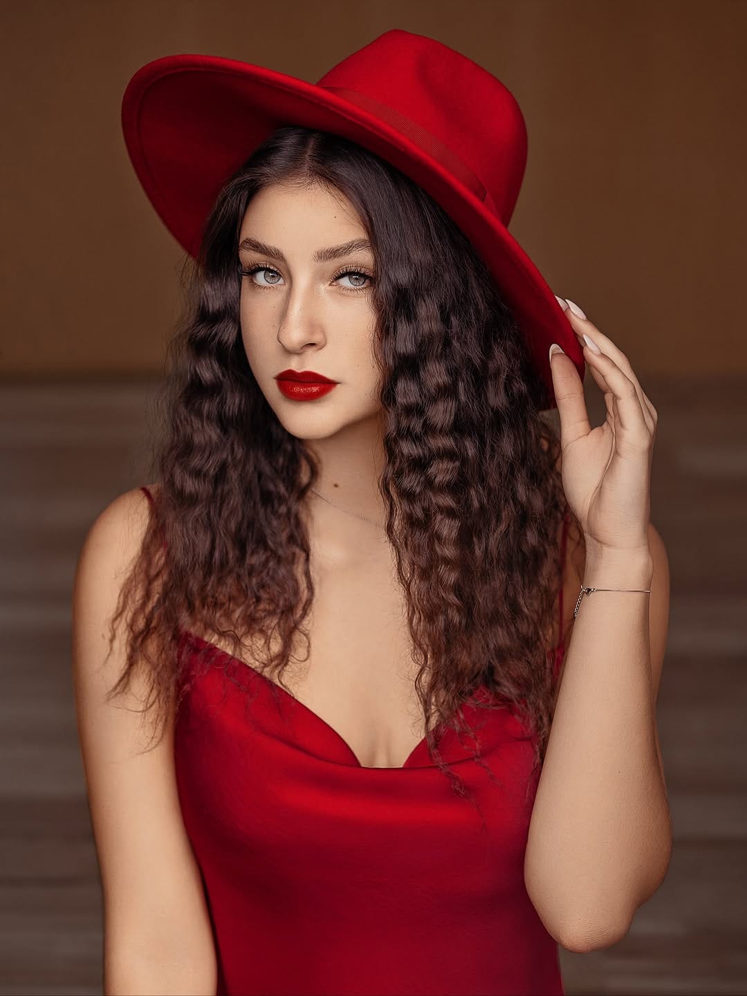 Post 3 by Janina|Photographer|Retoucher on Instagram (carousel)