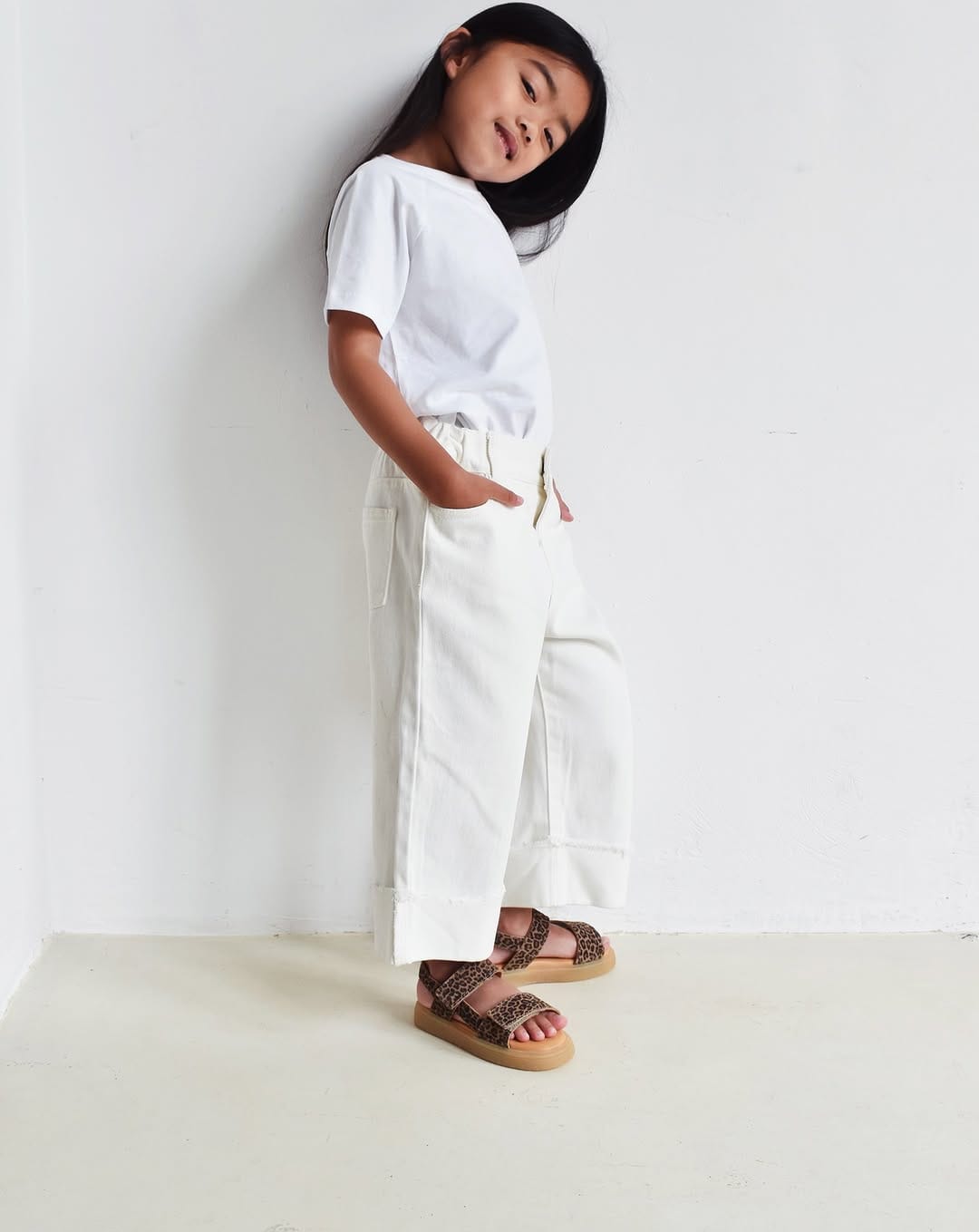 Post 10 by Du Loua Children's Footwear on Instagram (carousel)