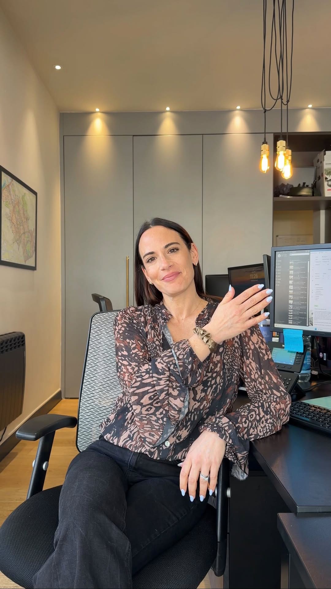 Post 7 by Oakhill | Luxury London Real Estate Agency on Instagram (video)