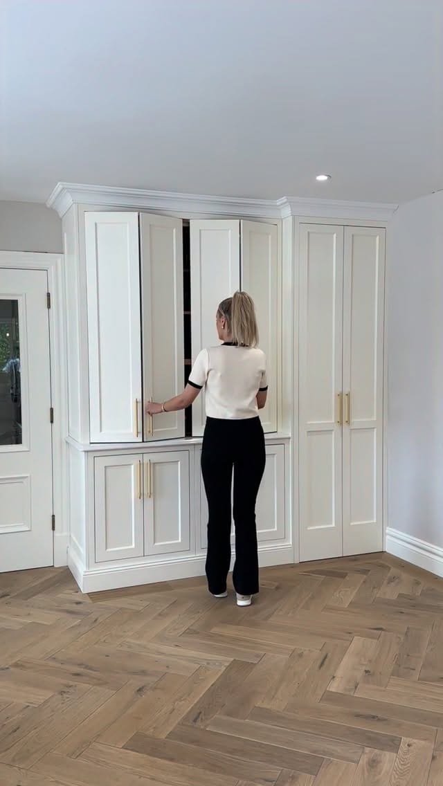 Post 8 by Trevor McDonnell Kitchens on Instagram (video)