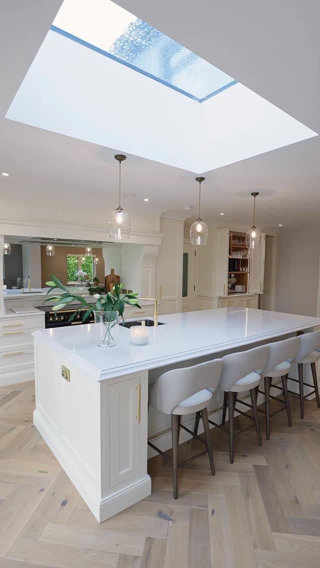 Post 9 by Trevor McDonnell Kitchens on Instagram (video)