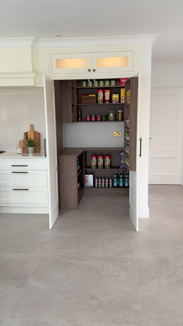 Post 3 by Trevor McDonnell Kitchens on Instagram (video)