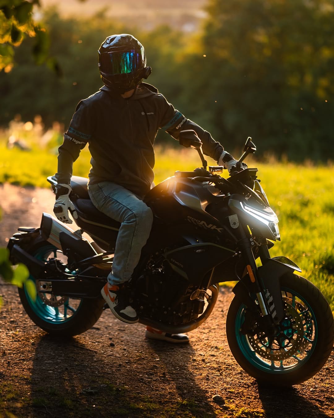 Post 4 by 𝐻𝒶𝓃𝓃𝑒𝓈 | KTM Smcr 690 | Motovlogs on Instagram (image)