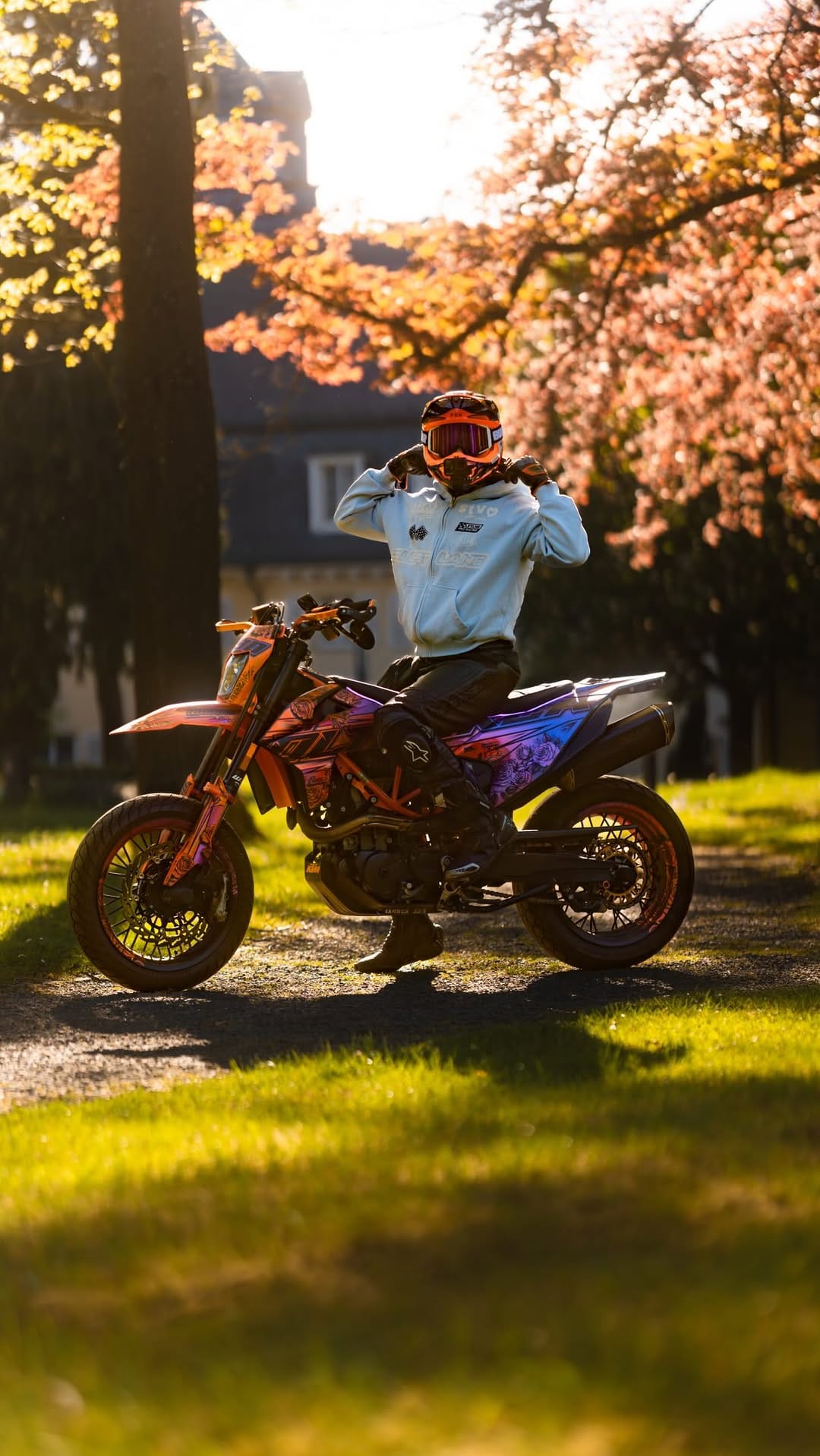 Post 2 by 𝐻𝒶𝓃𝓃𝑒𝓈 | KTM Smcr 690 | Motovlogs on Instagram (video)