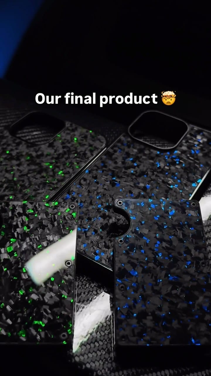 Post 6 by Carbon Case Dealer on Instagram (video)