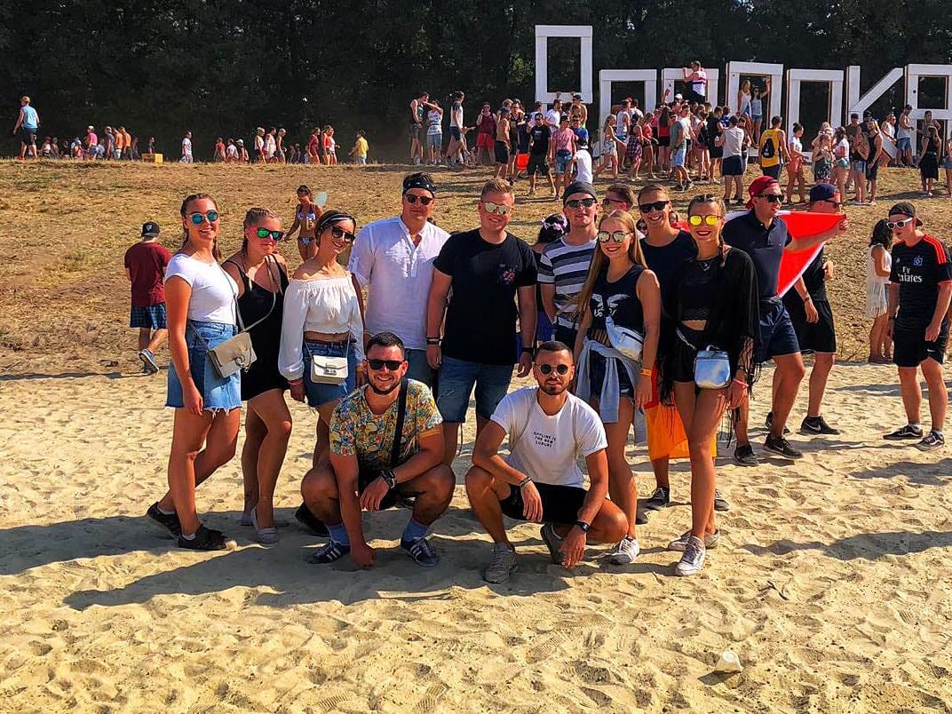 Post 5 by Finn Lange on Instagram (image)