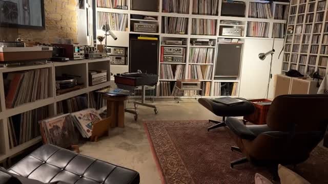 Post 6 by HiFidiot on Instagram (video)