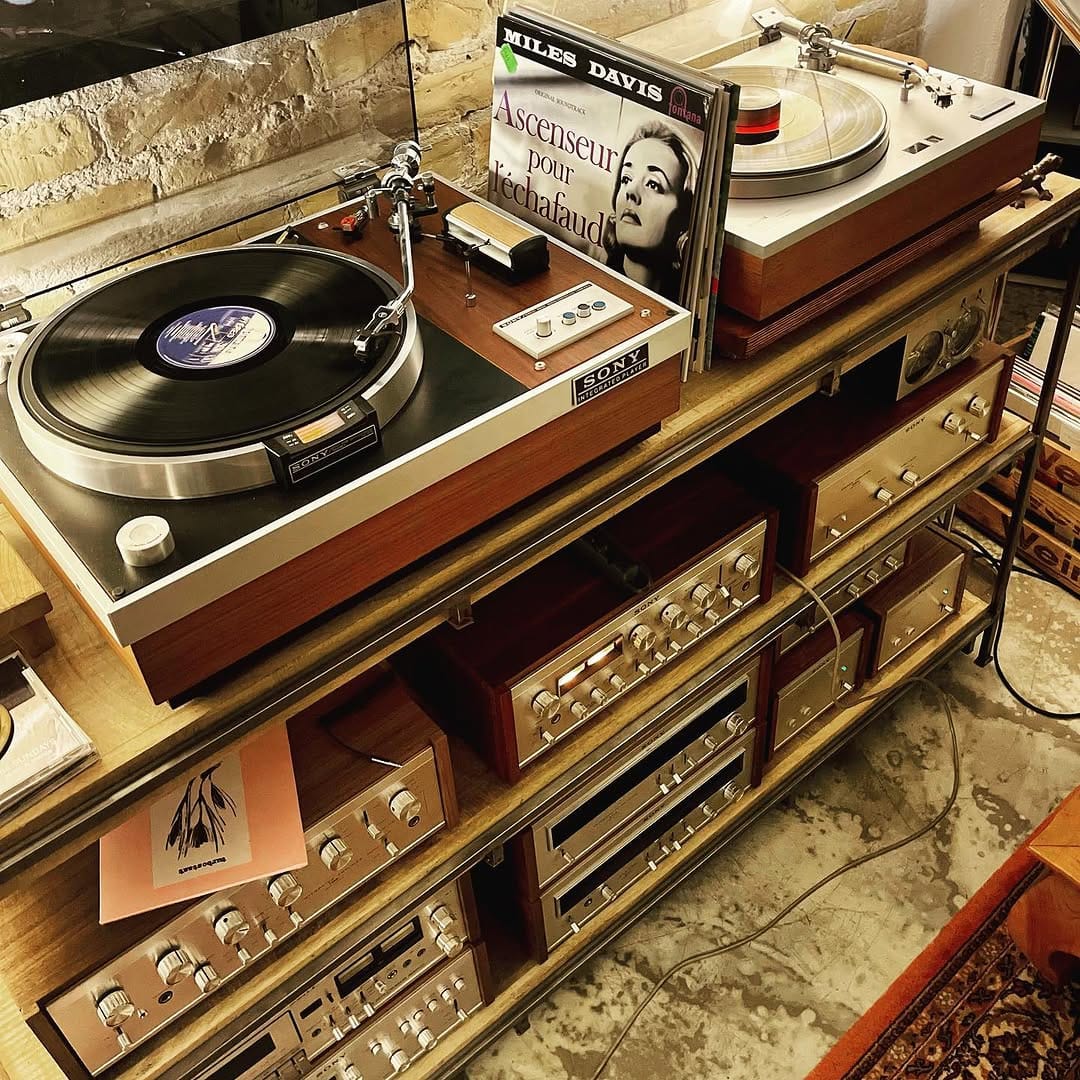 Post 10 by HiFidiot on Instagram (image)