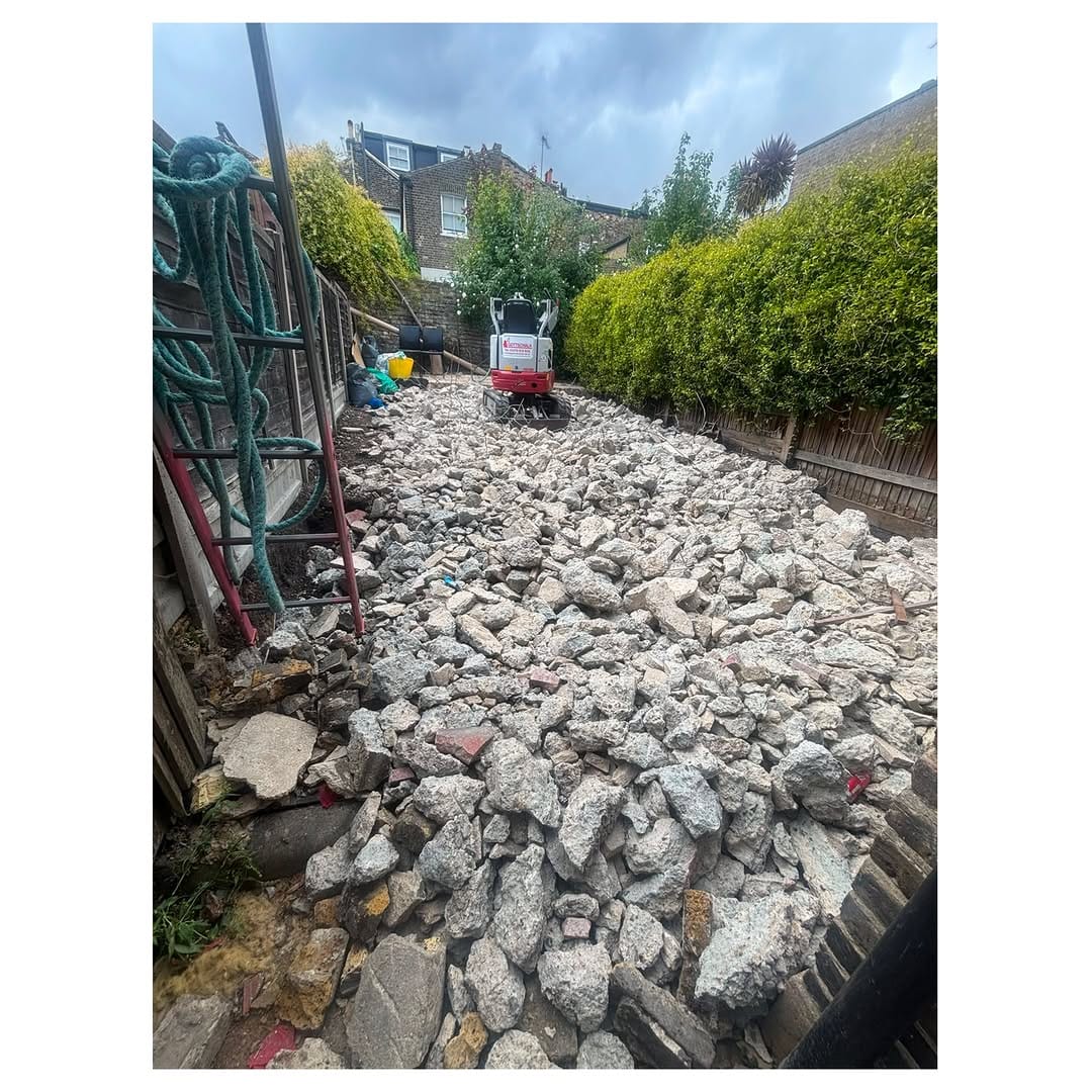 Post 7 by Essex And London Construction on Instagram (image)