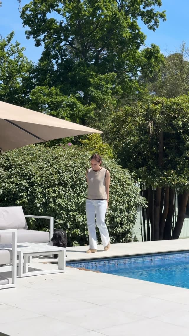 Post 5 by Beatrice Knight on Instagram (video)