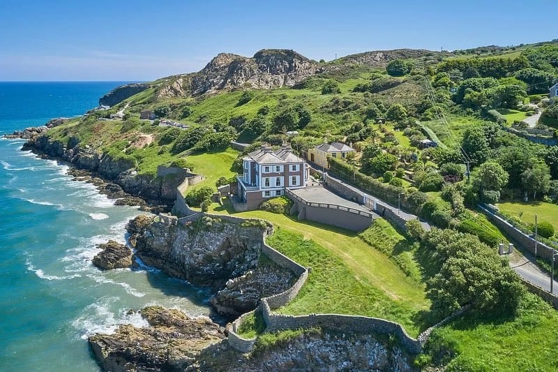 Post 5 by Reloved Irish Houses on Instagram (carousel)