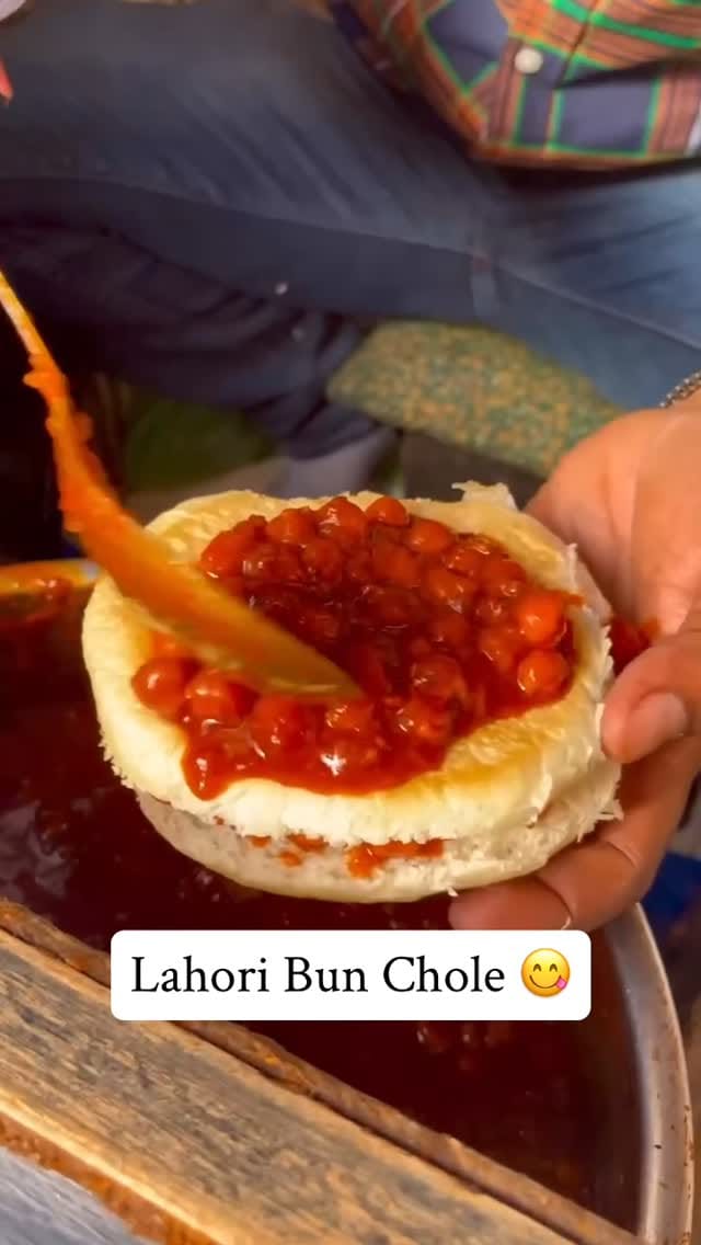 Post 2 by Karan’s kitchen on Instagram (video)