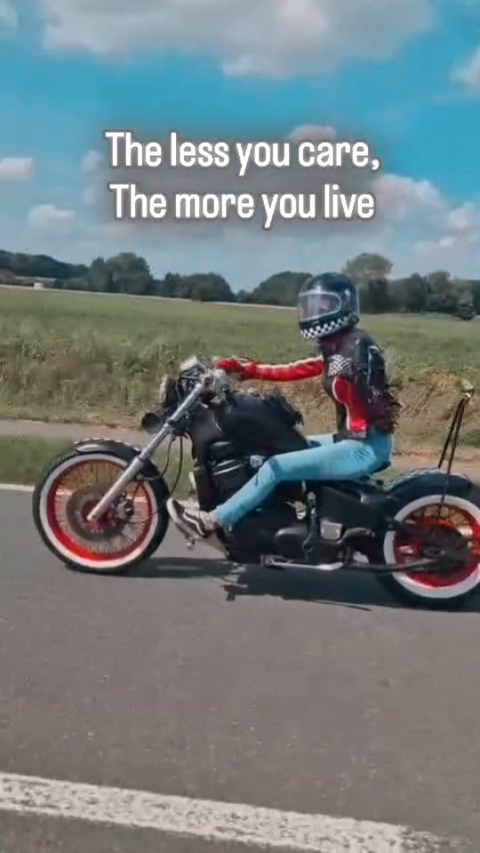 Post 10 by Bibi Jean on Instagram (video)