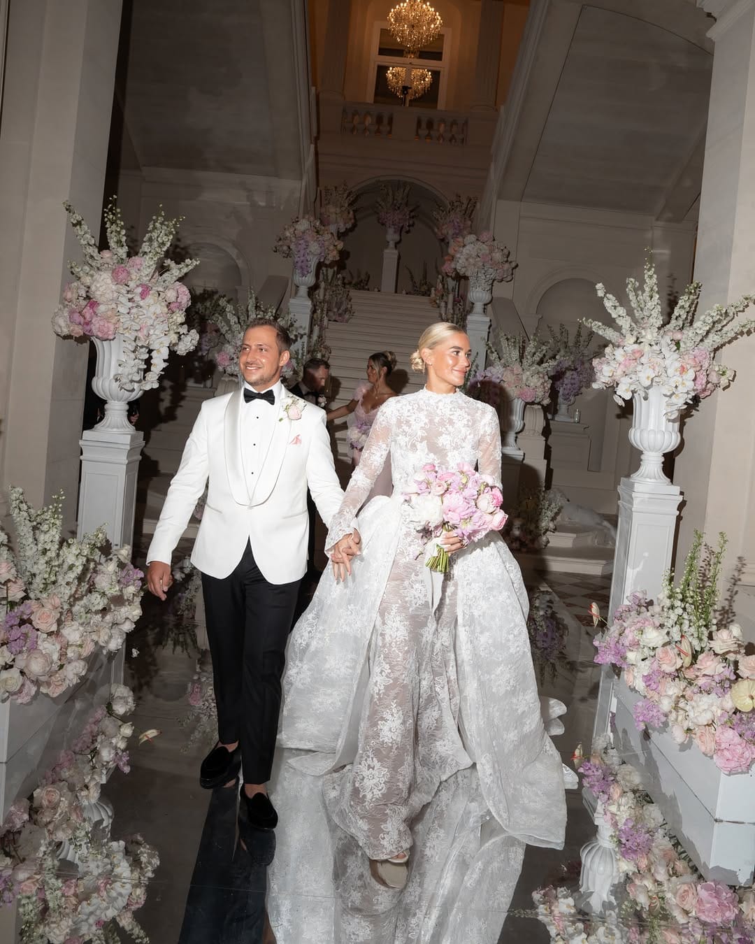 Post 3 by Levin Wedding | Weddingplanner | Germany & Europe on Instagram (carousel)