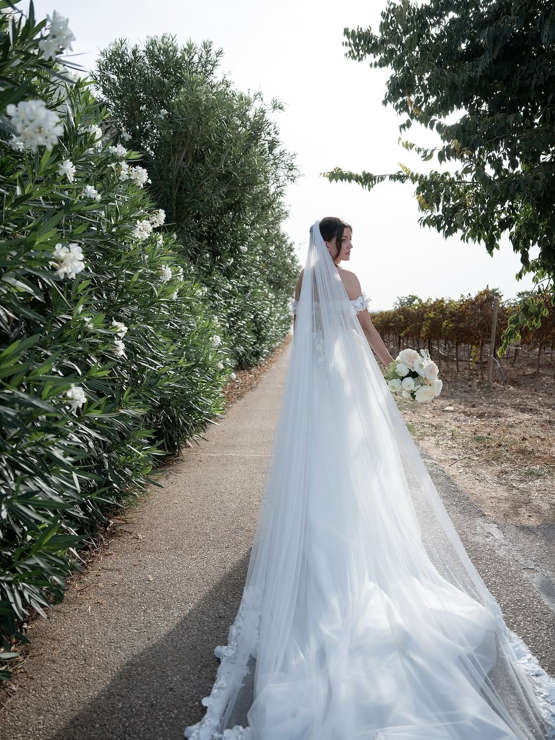 Post 8 by Levin Wedding | Weddingplanner | Germany & Europe on Instagram (carousel)