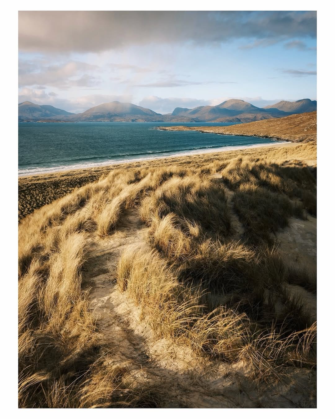 Post 1 by Nils Leonhardt on Instagram (image)