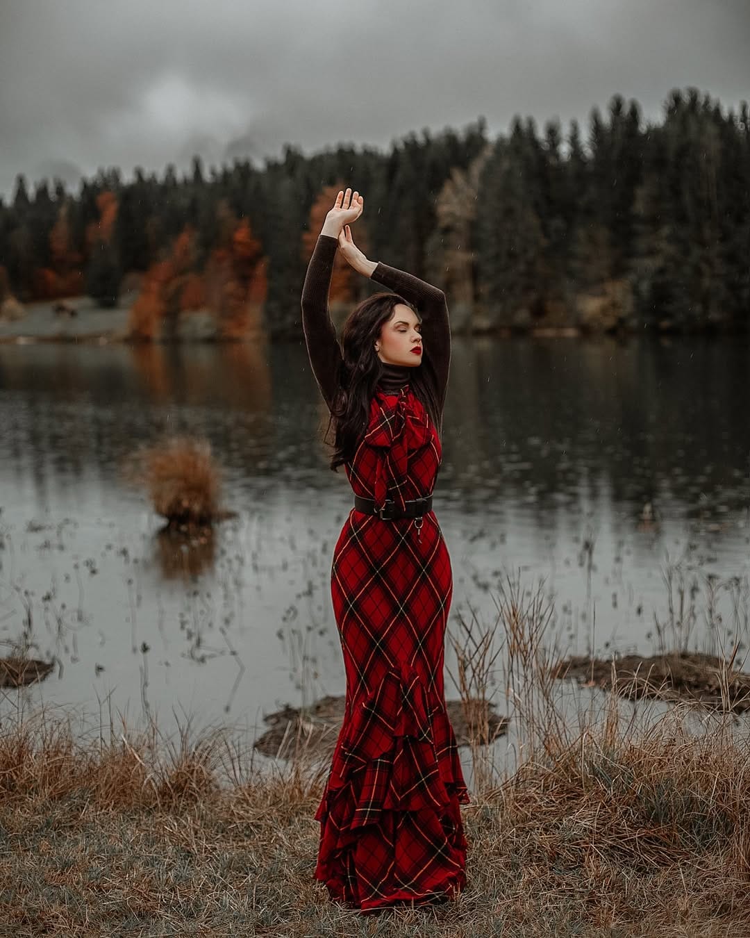 Post 4 by Taida Nazraic on Instagram (carousel)