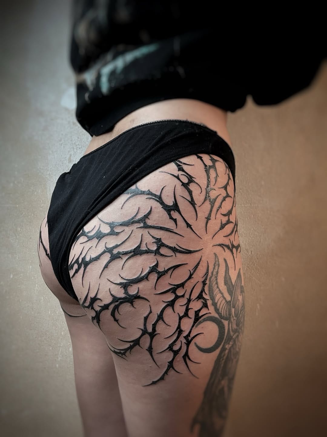 Post 4 by ✶ 𝕮𝖆𝖑𝖆 𝕭𝖎𝖆𝖋𝖗𝖆 ✶ on Instagram (image)