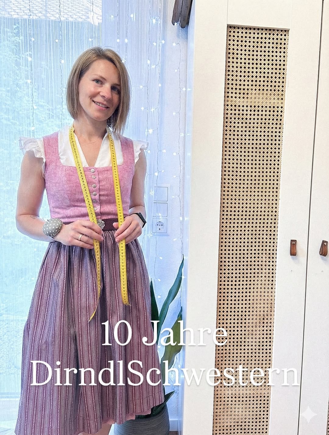 Post 7 by Lisa-Marie Krämer | Dirndl | Tracht | Maßanfertigung on Instagram (carousel)