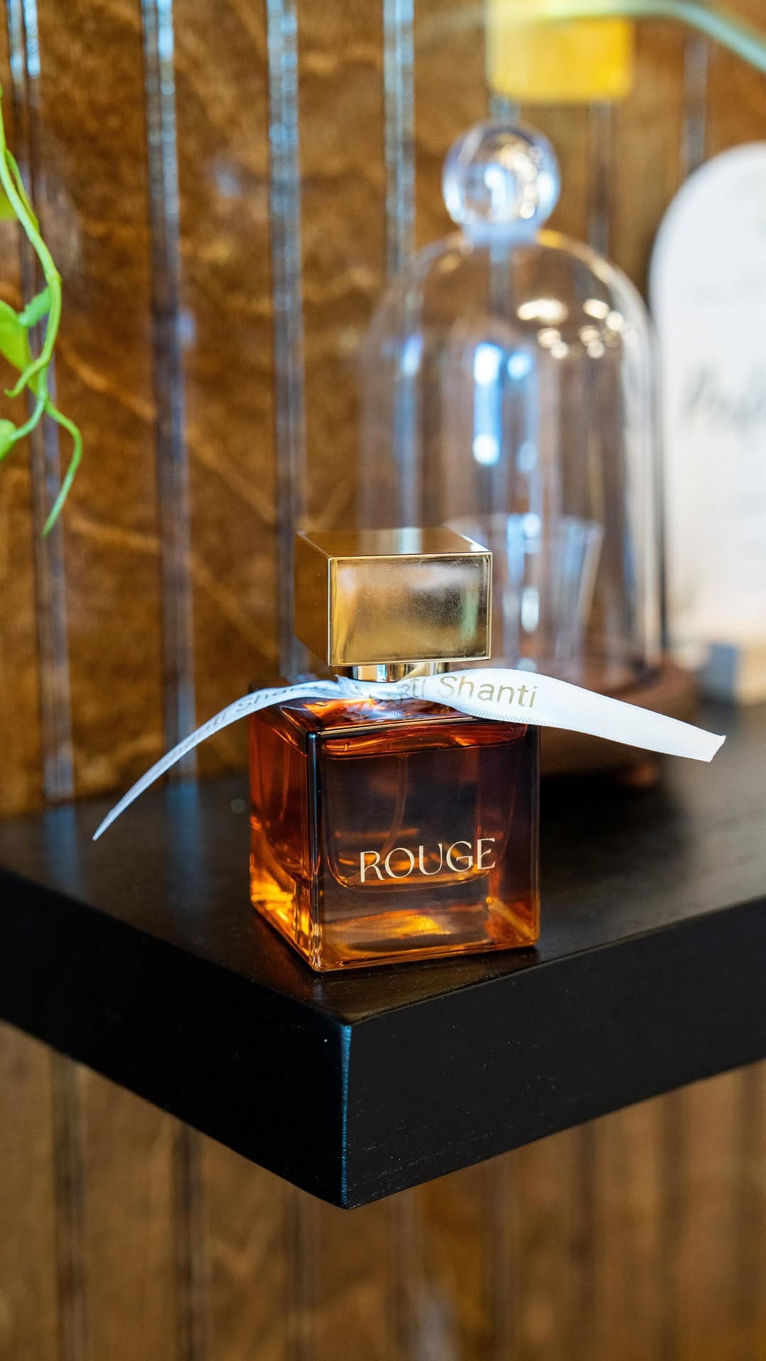 Post 8 by Rouge Beauty Lab on Instagram (video)