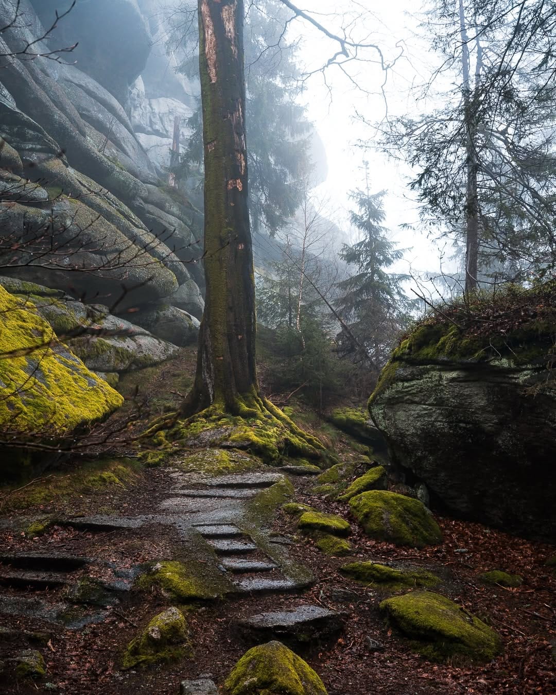 Post 3 by Philipp Steiger ↟ Travel & Adventure on Instagram (carousel)