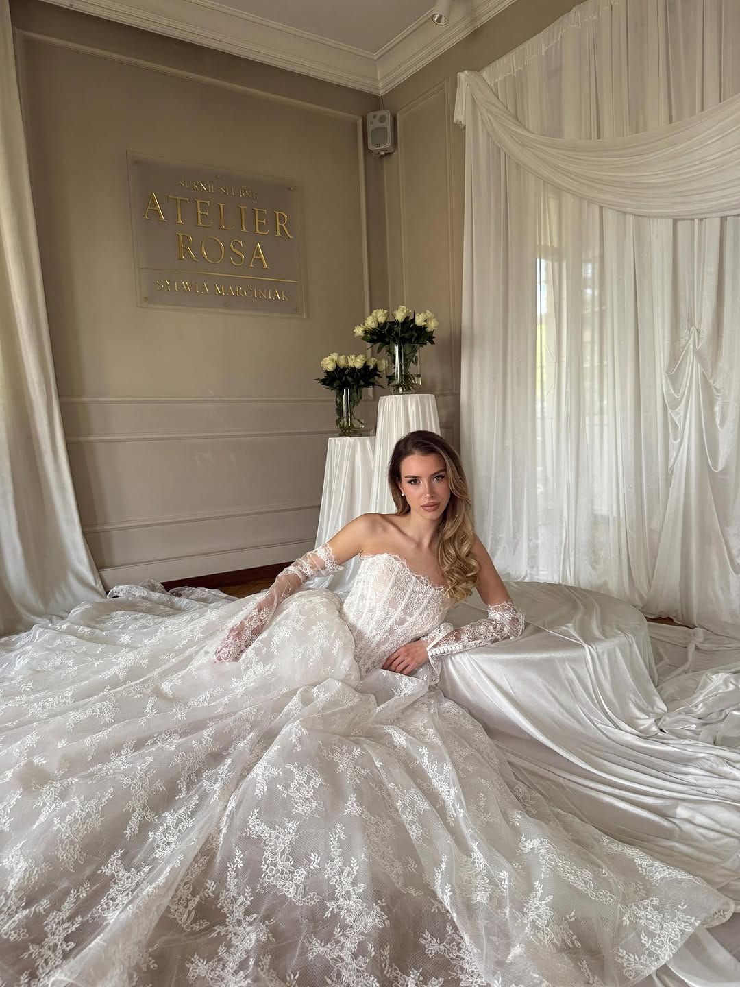 Post 2 by Anna Rivera on Instagram (carousel)