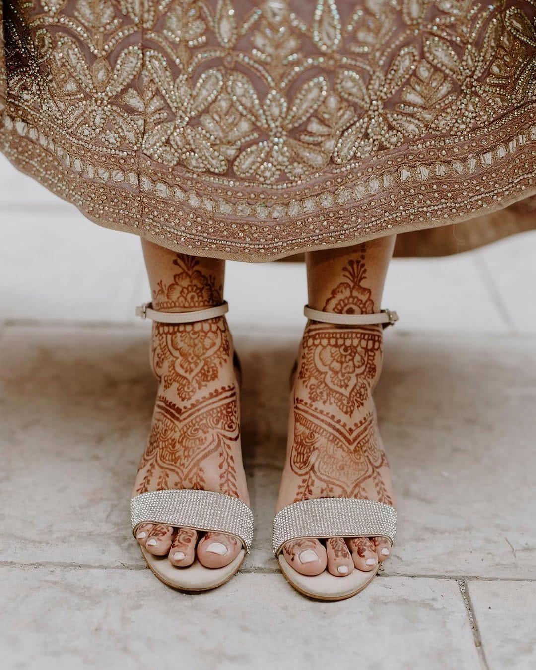 Post 2 by Common & Co. | Wedding on Instagram (carousel)
