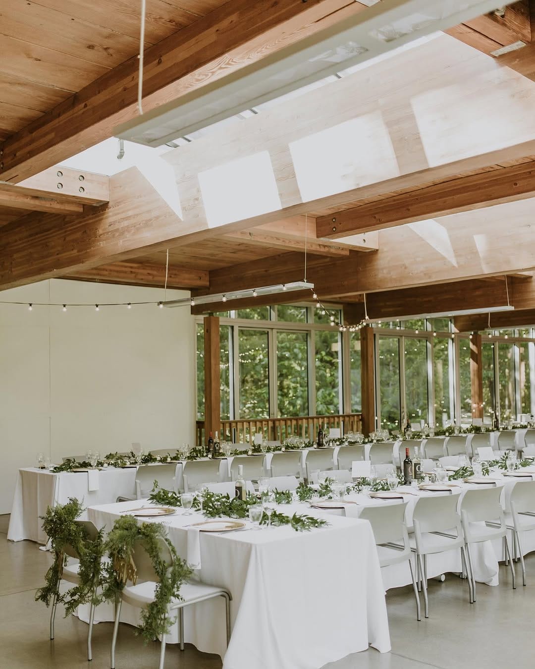 Post 6 by Common & Co. | Wedding on Instagram (carousel)