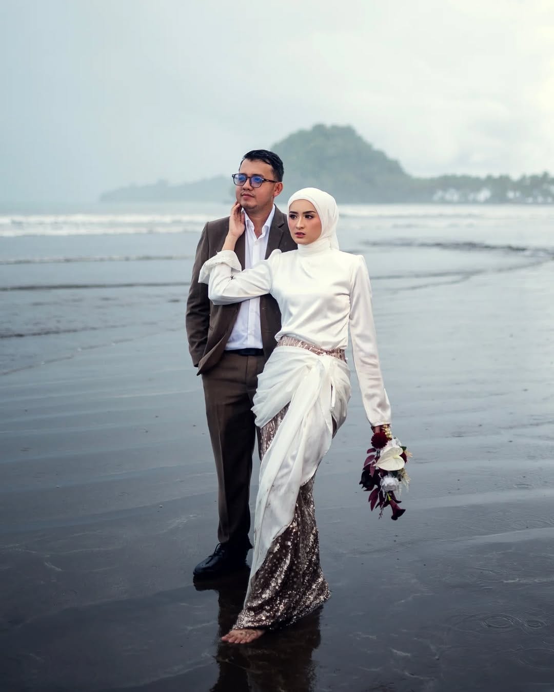 Post 2 by #Photographerpadang on Instagram (carousel)