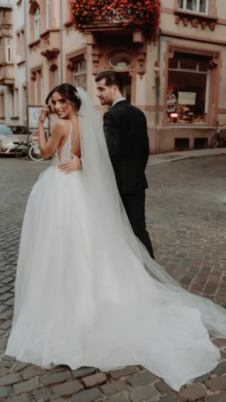 Post 9 by sevenwedding on Instagram (video)
