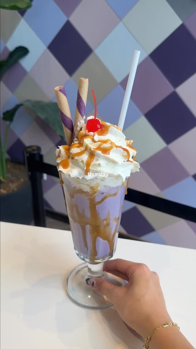 Post 1 by Demetres | Dessert + Ice Cream on Instagram (video)