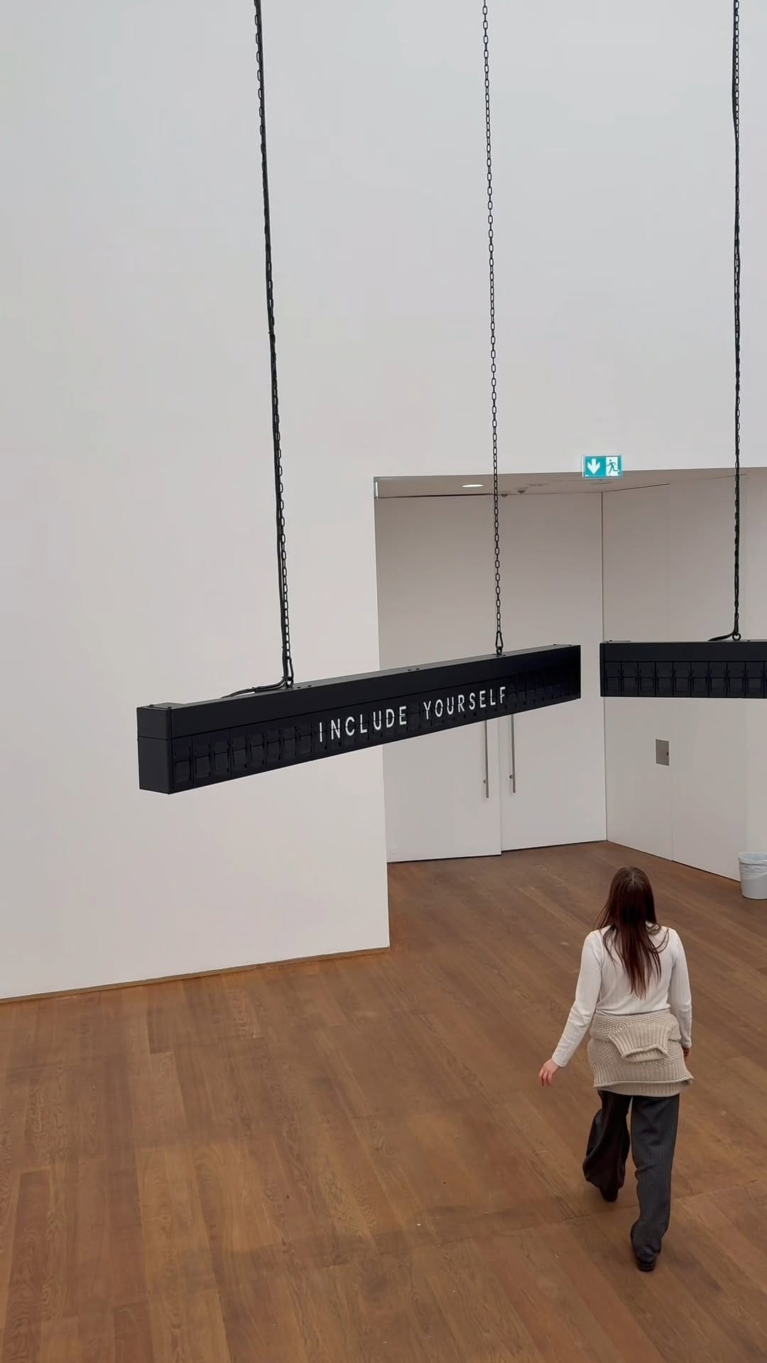 Post 10 by Hamburger Bahnhof - Nationalgalerie der Gegenwart on Instagram (video)