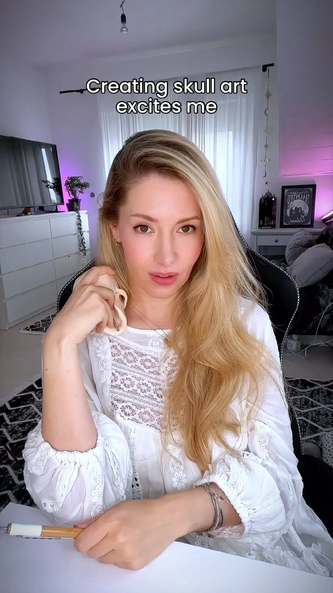 Post 8 by Nina Werner on Instagram (video)