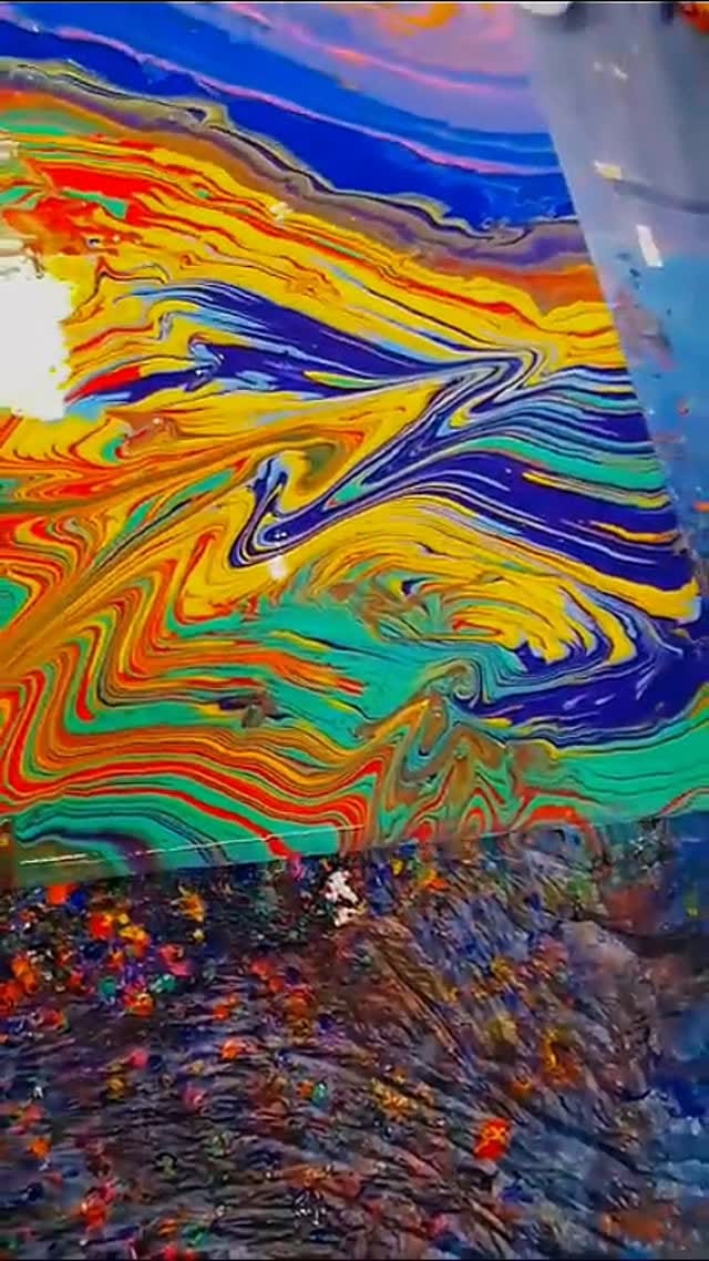 Post 3 by Lokmanca resin art on Instagram (video)