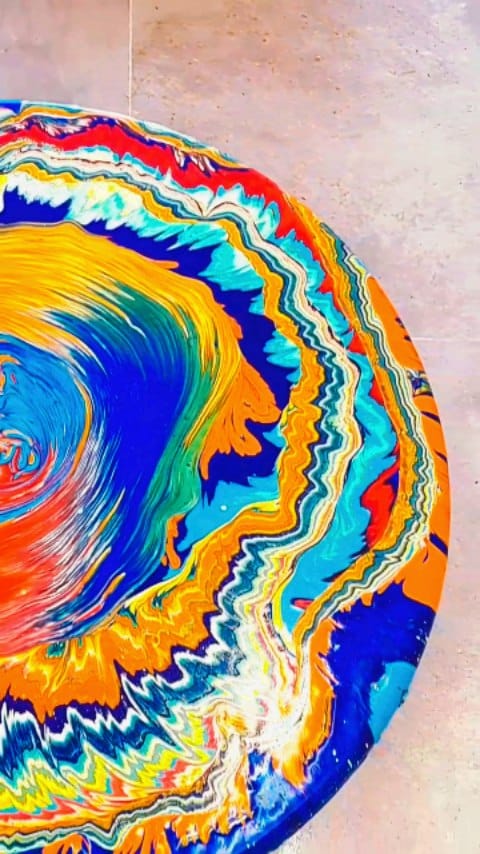 Post 10 by Lokmanca resin art on Instagram (video)