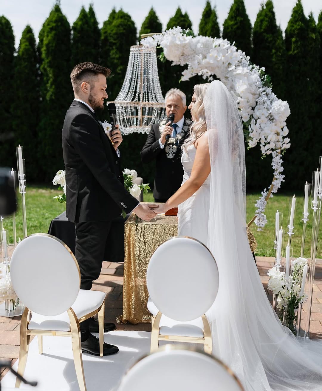 Post 3 by Martyna Czarnynoga Hochzeitsfotografie on Instagram (carousel)