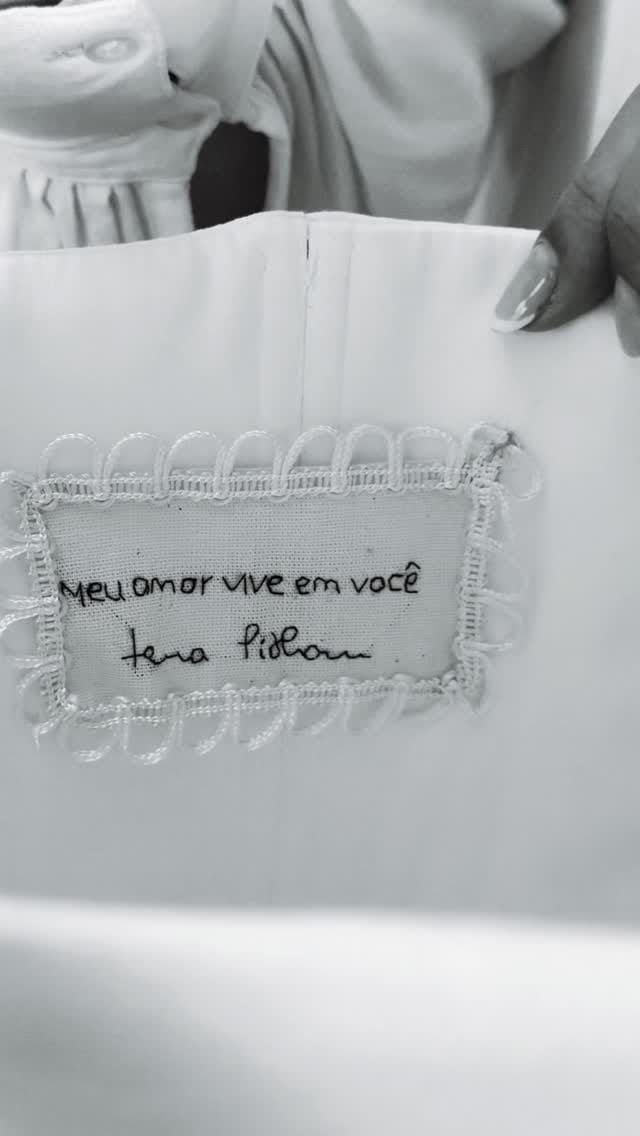 Post 2 by Solange Flesch | Estilista de noivas em Novo Hamburgo on Instagram (video)