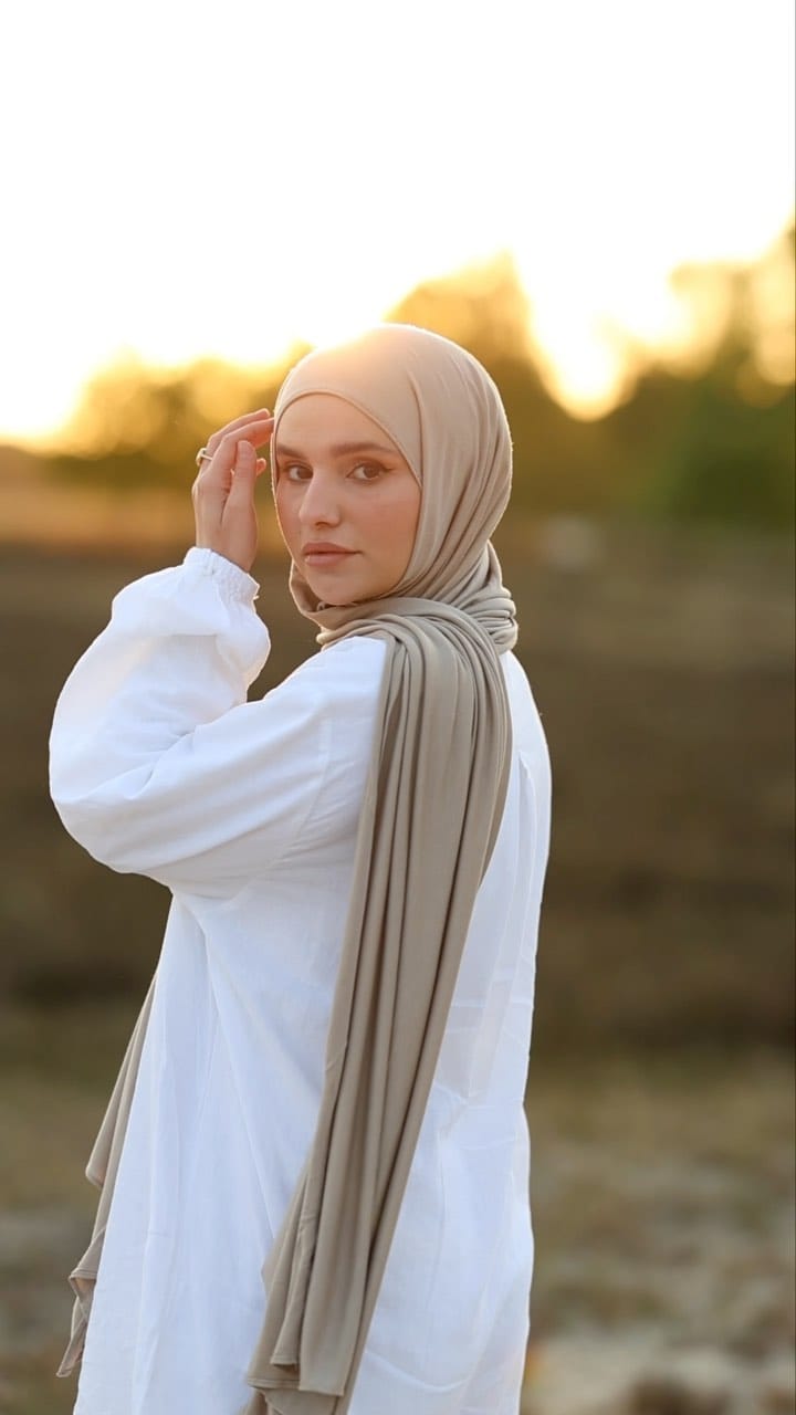Post 6 by Yasemin K. | Photographer for Weddings & more on Instagram (video)
