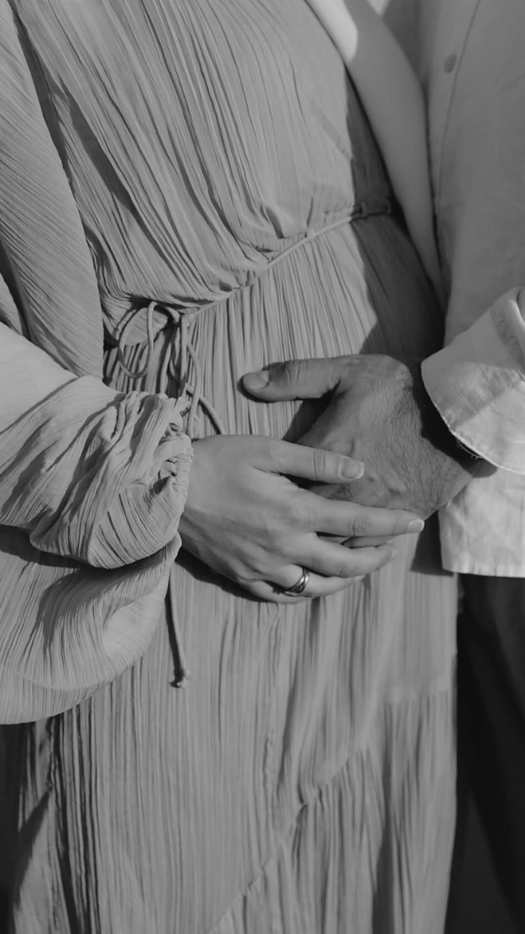 Post 3 by Yasemin K. | Photographer for Weddings & more on Instagram (video)