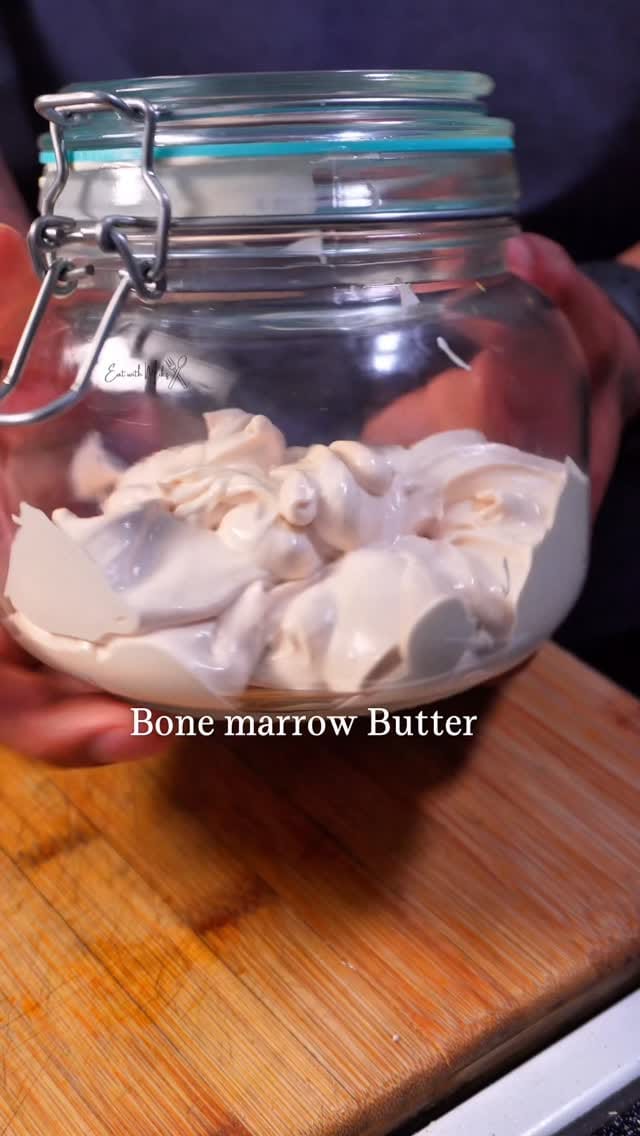Post 5 by Eat with Mikz on Instagram (video)