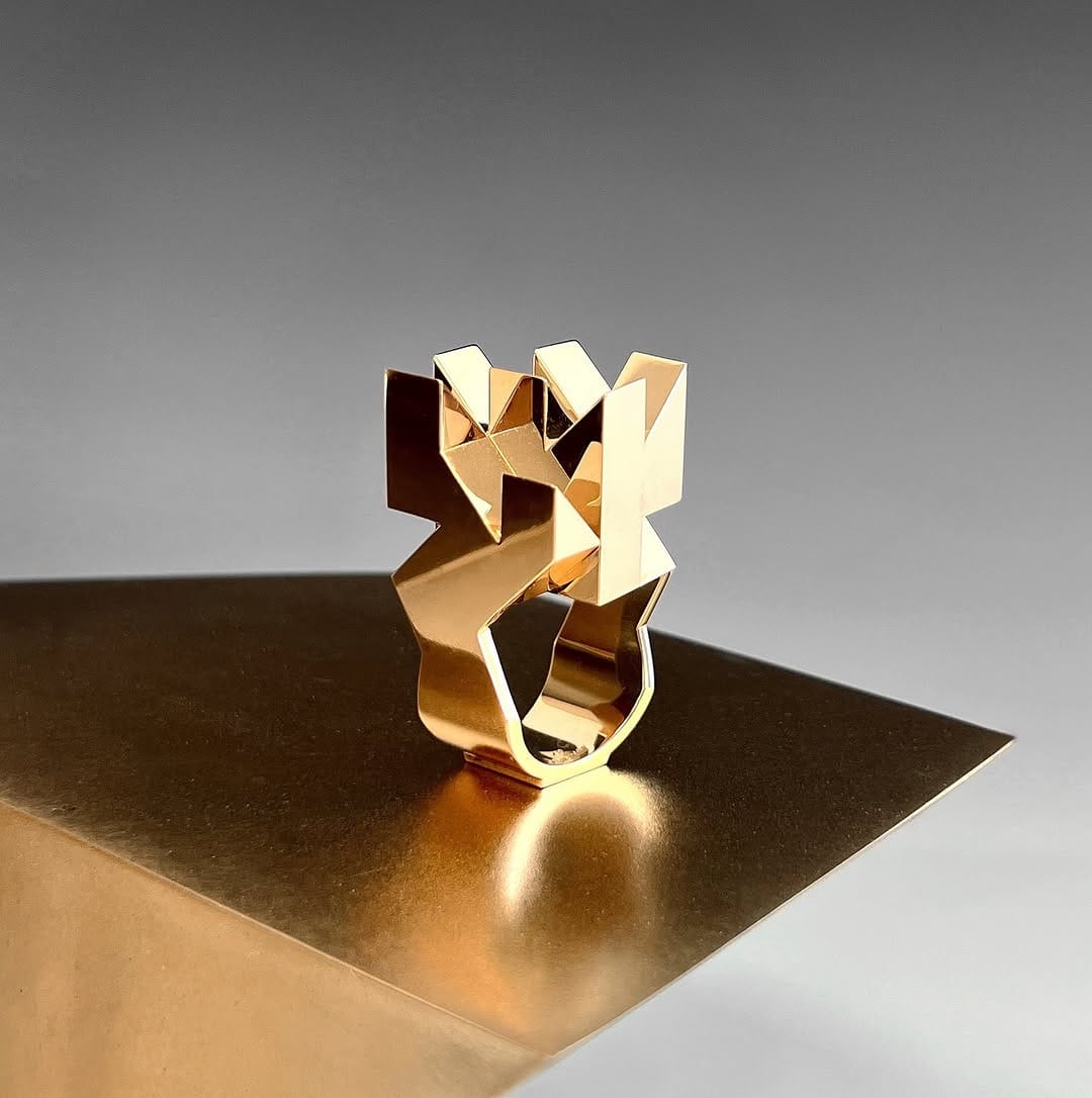 Post 7 by Atelier GEORG HORNEMANN on Instagram (carousel)