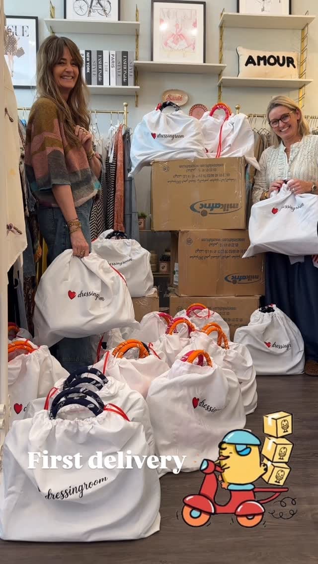 Post 10 by Julia Prislin on Instagram (video)