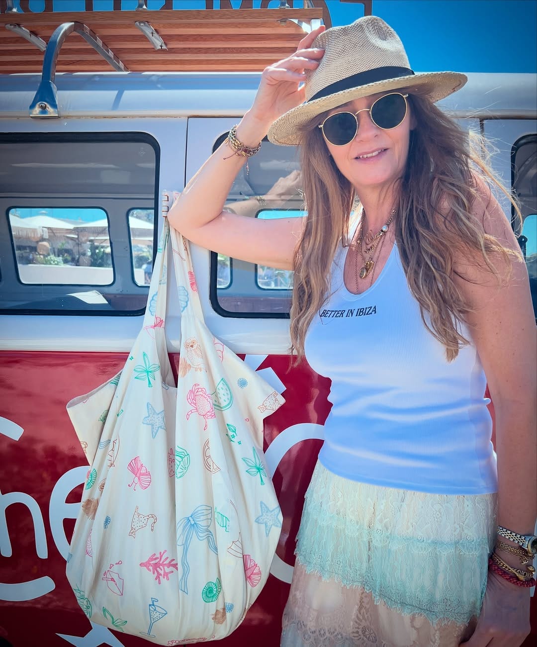 Post 2 by Julia Prislin on Instagram (image)