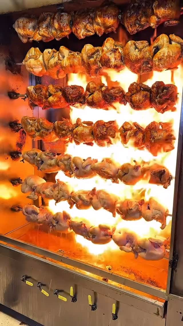 Post 10 by tehran resturants on Instagram (video)