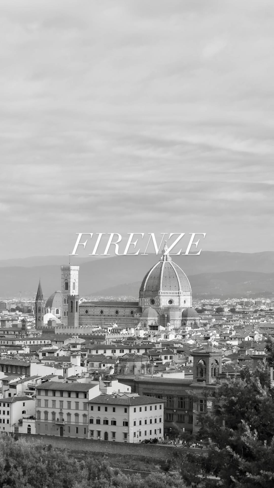 Post 1 by Carolina Sandoval | Destination Wedding photographer on Instagram (video)