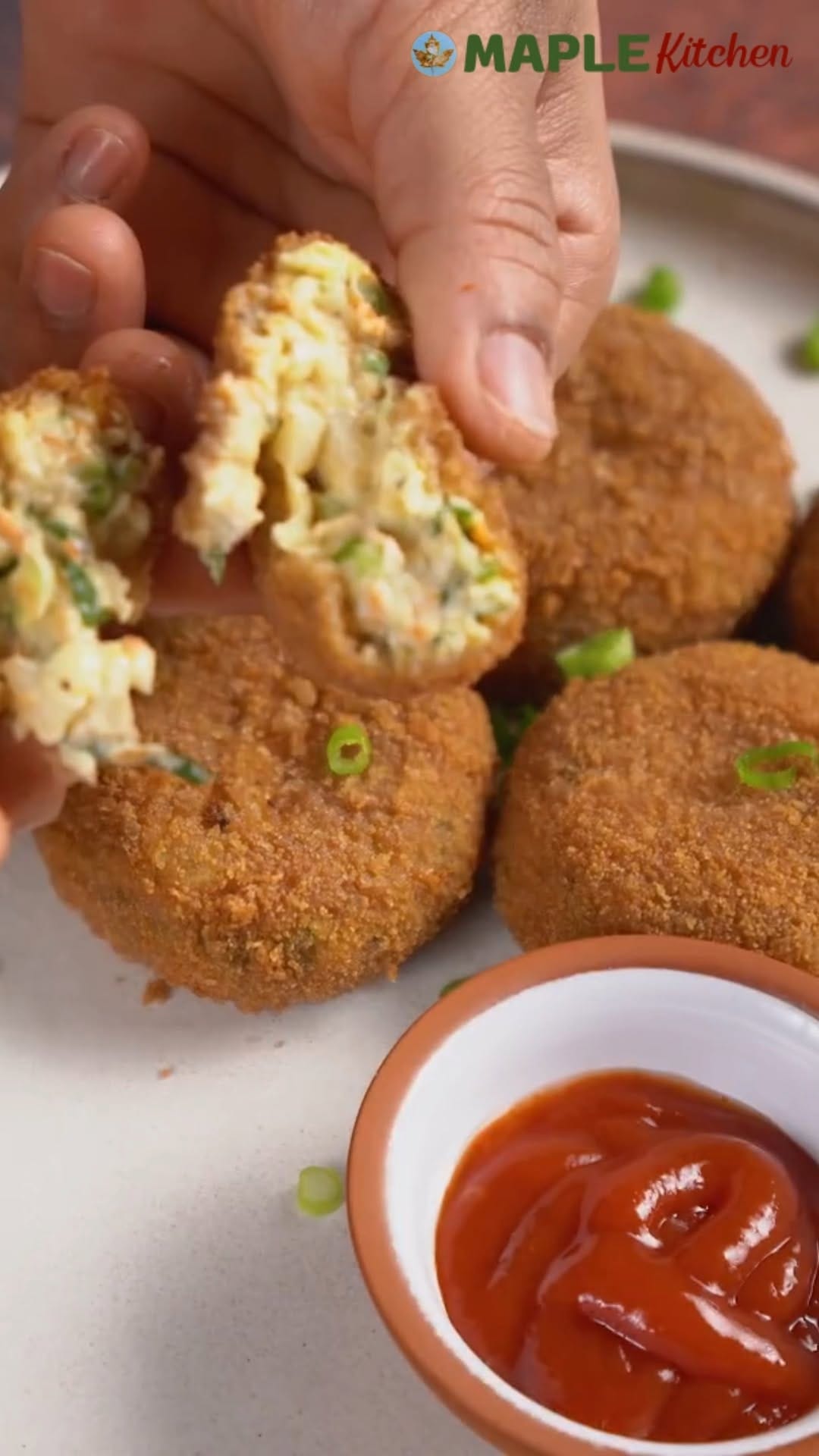 Post 7 by Arti Rout (Maple Kitchen) on Instagram (video)