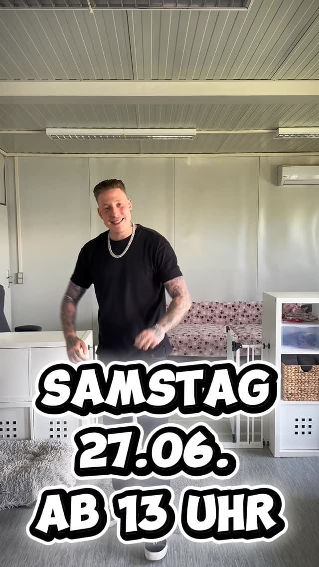 Post 2 by 𝐌𝐢𝐤𝐞 𝐁𝐫𝐨𝐰𝐧 on Instagram (video)