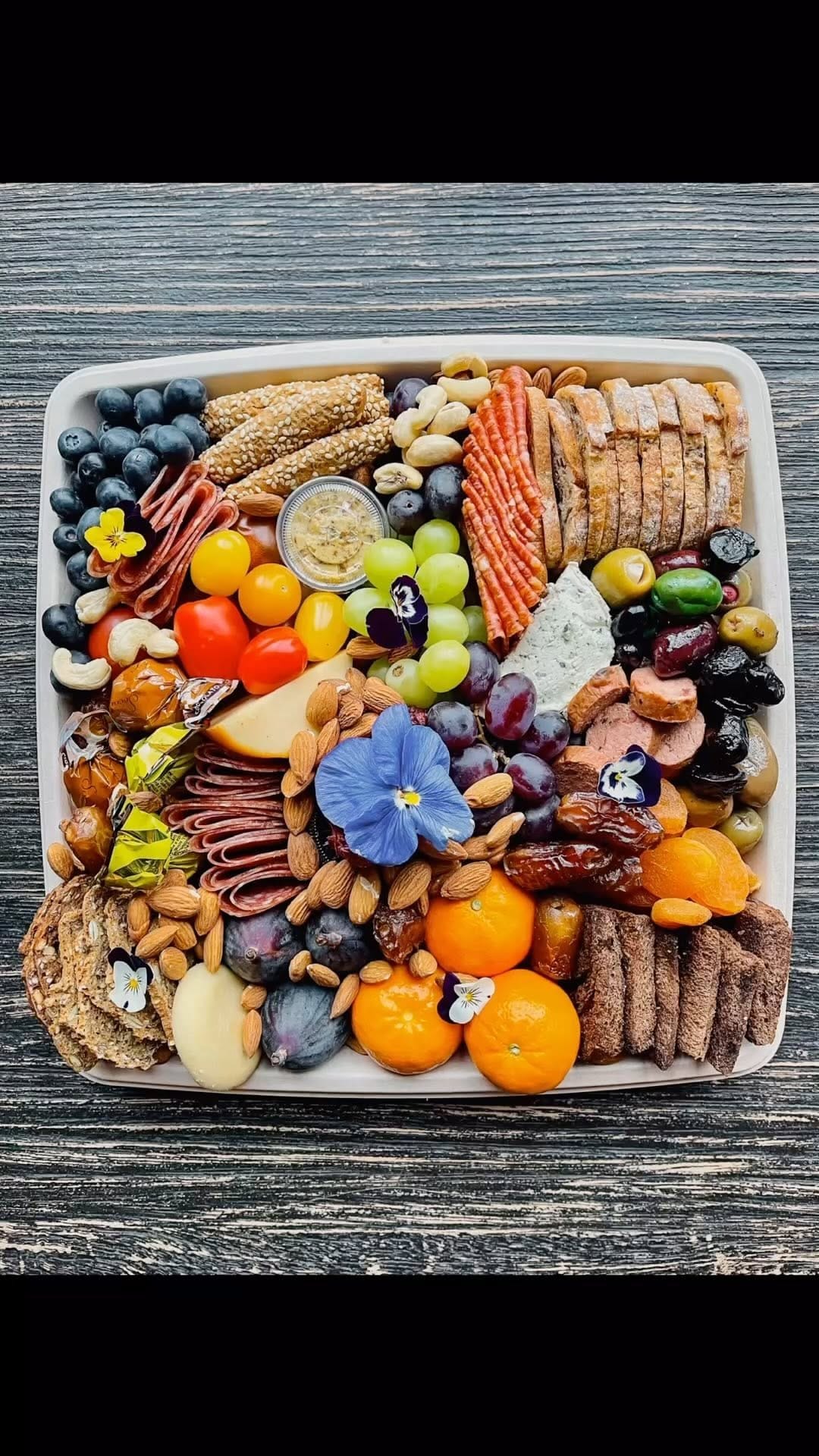 Post 2 by MeetNCheese on Instagram (video)