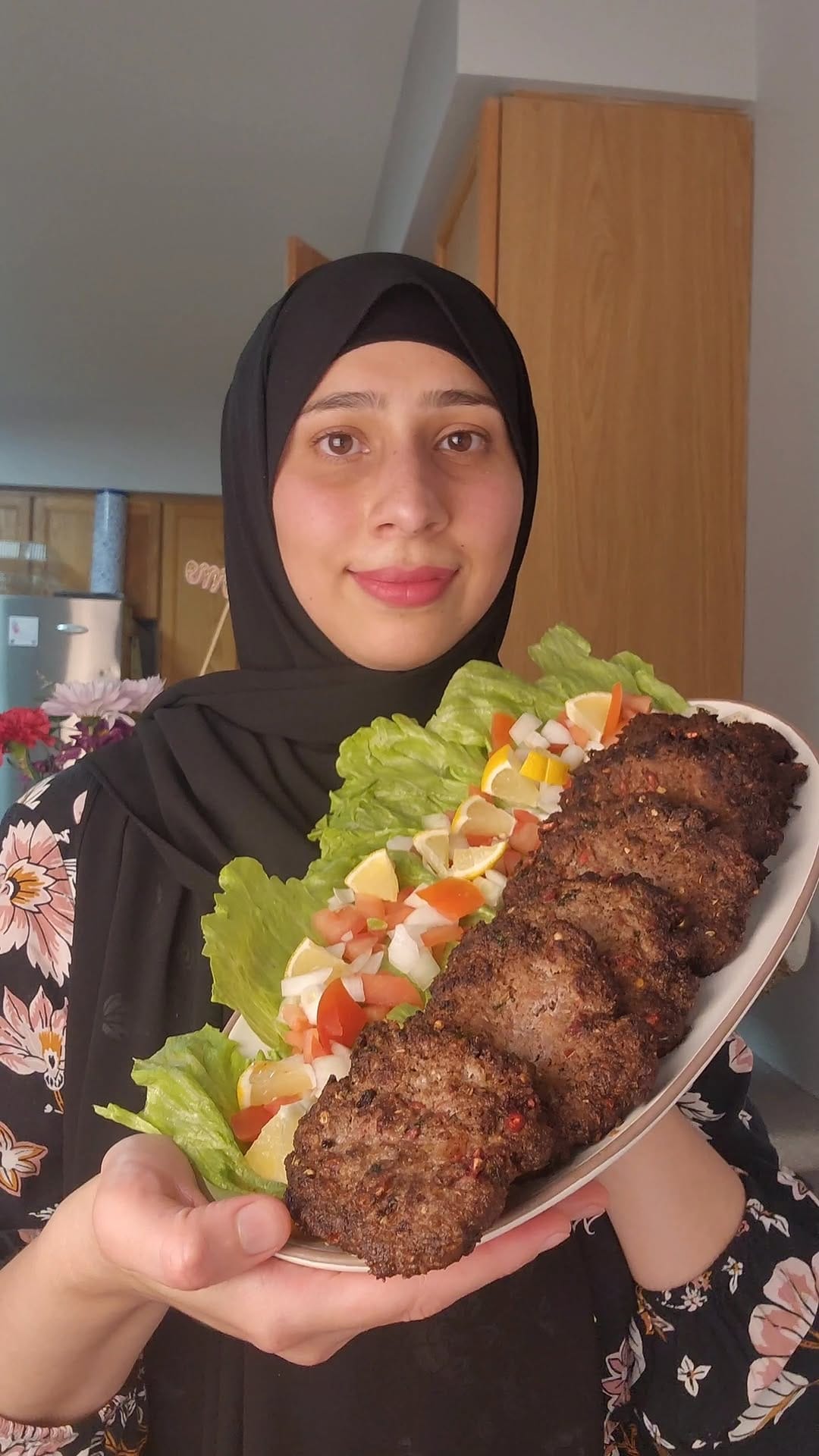 Post 5 by Brown Bawarchan 👩🏻‍🍳 on Instagram (video)